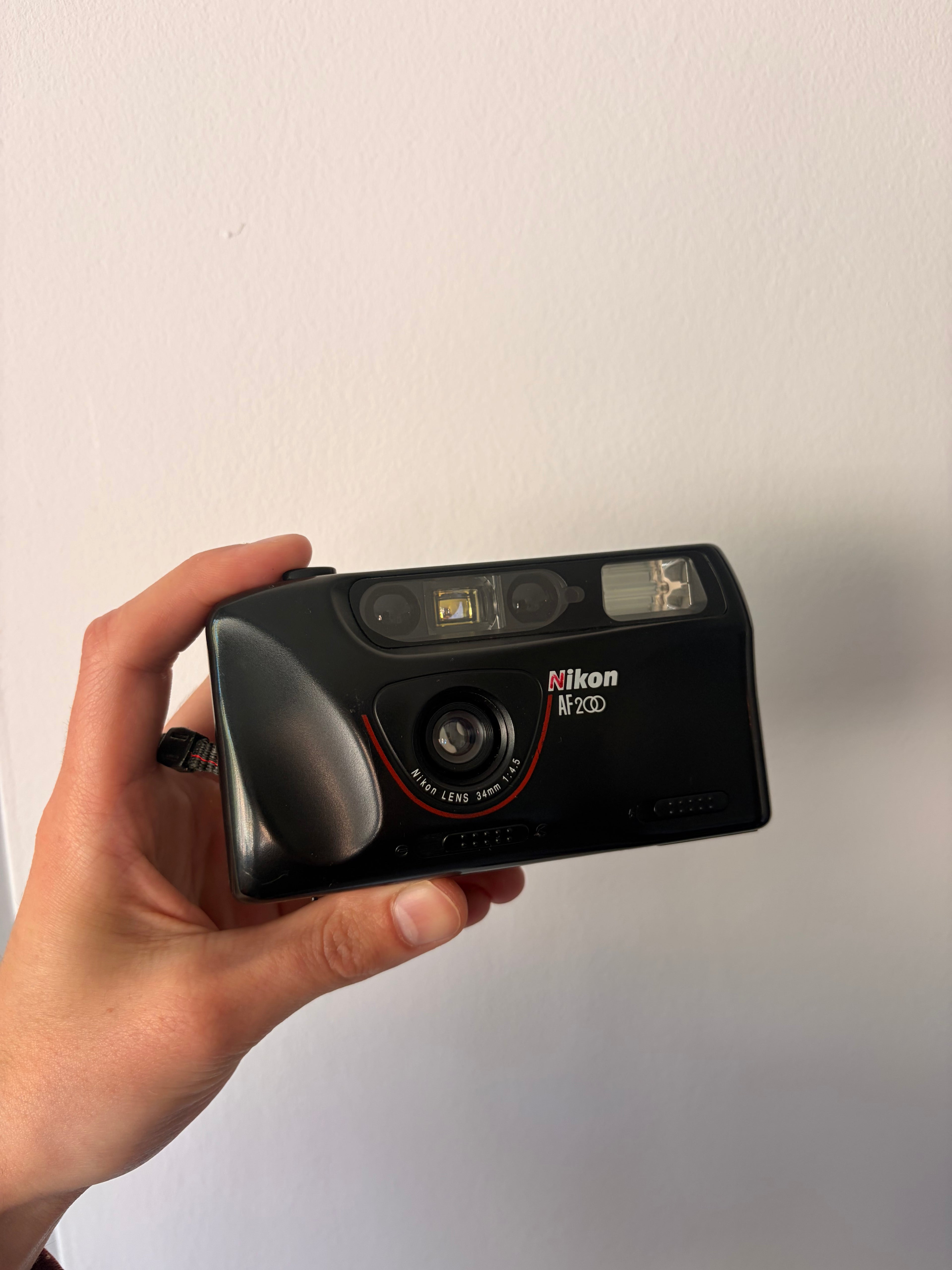 Nikon AF200