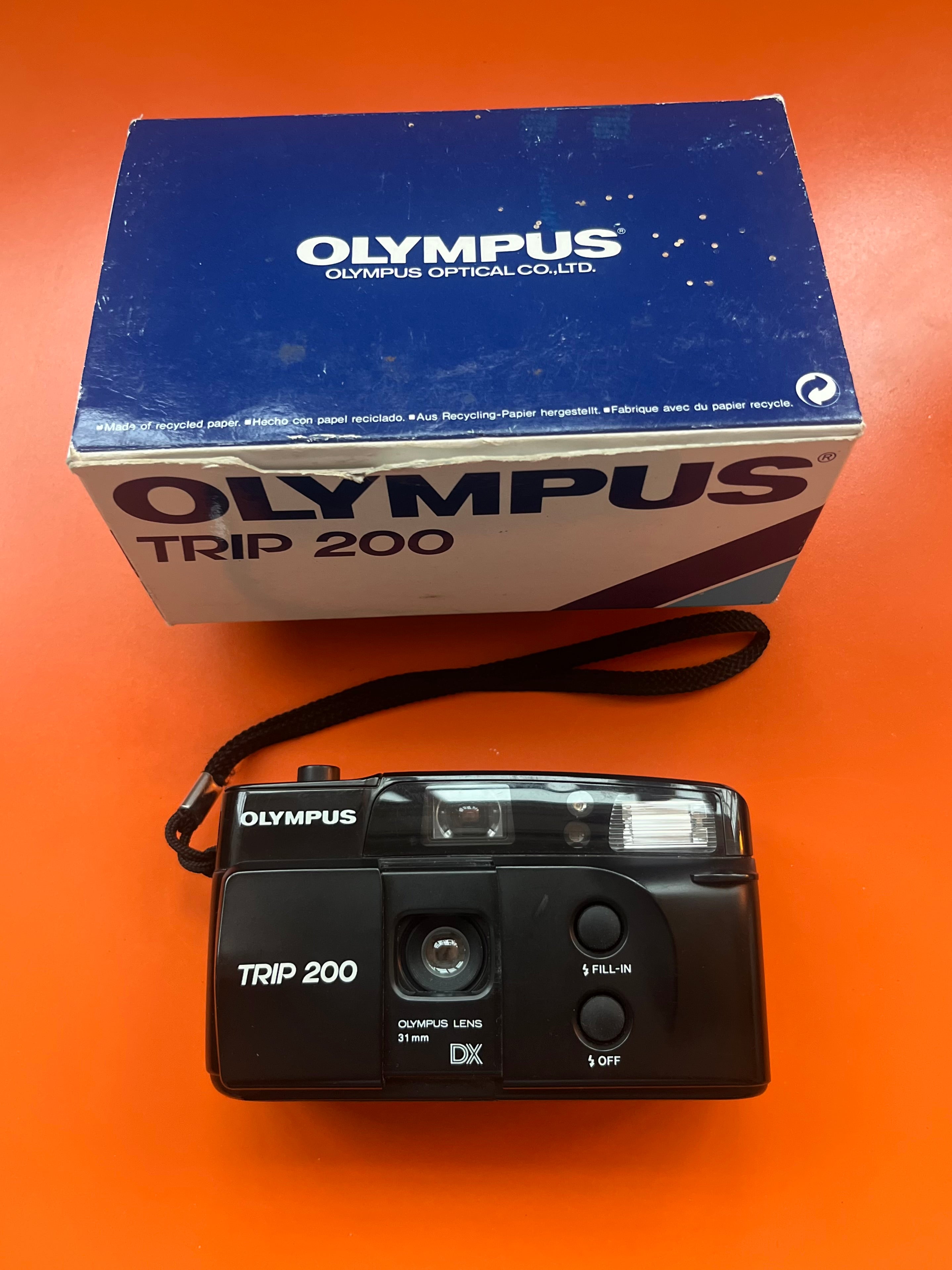 Olympus Trip 200